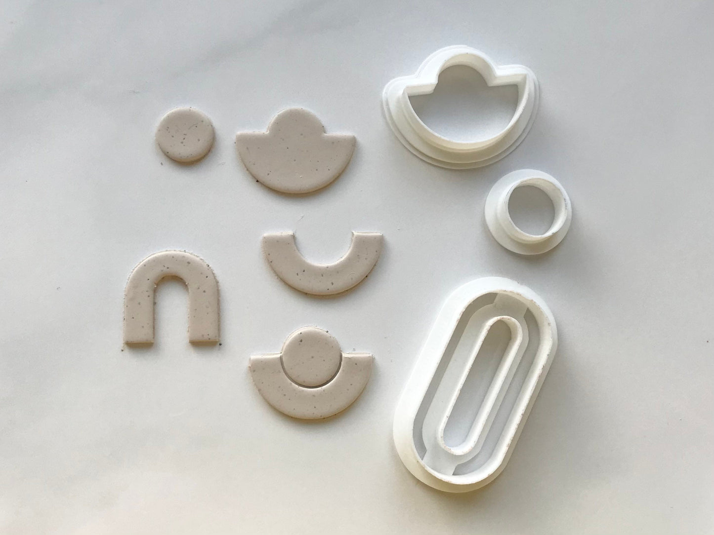 Geometrische Ausstecher für Modelliermasse, Polymer Ton Cutter, Set mit drei Formen, Werkzeug für Schmuckherstellung mit Fimo und Co.