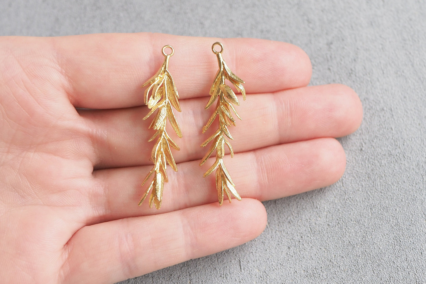 4 große Zweige aus Messing 4,3cm gold, Anhänger Blätter Blatt, Schmuckzubehör