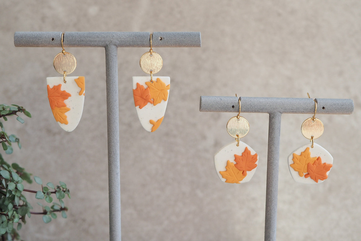 Handgemachte Ohrringe aus Polymer Ton, HERBST KOLLEKTION, Oliv Grün Blätter, Handgefertigter Fimo Schmuck