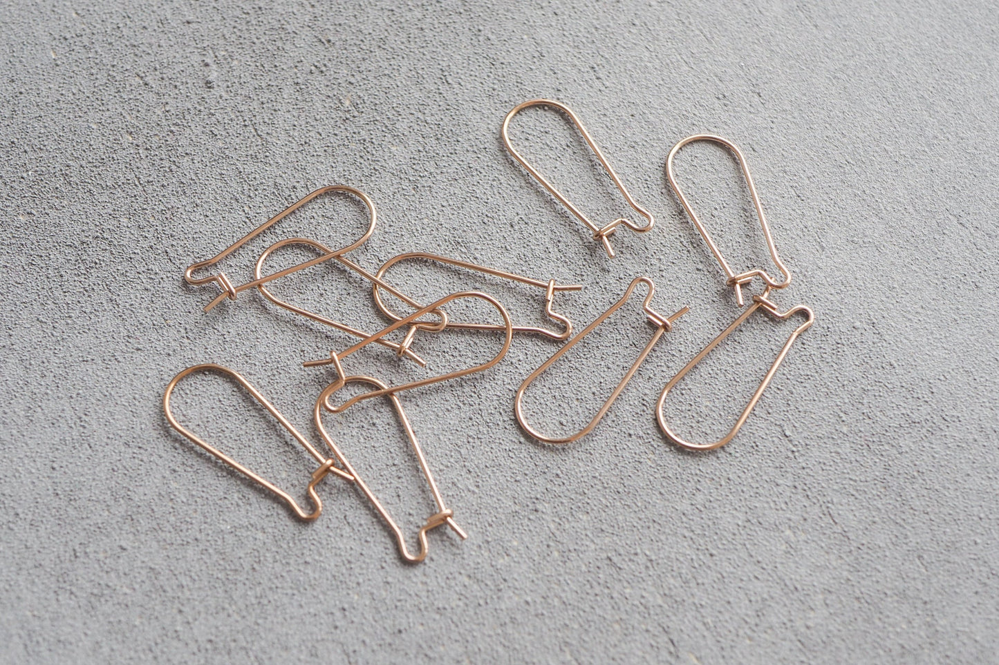 5 Paar Ohrhaken zum Schließen, lange Brisuren, minimalistisch schlicht in Gold, Silber, Roségold oder Schwarz, Schmuckzubehör