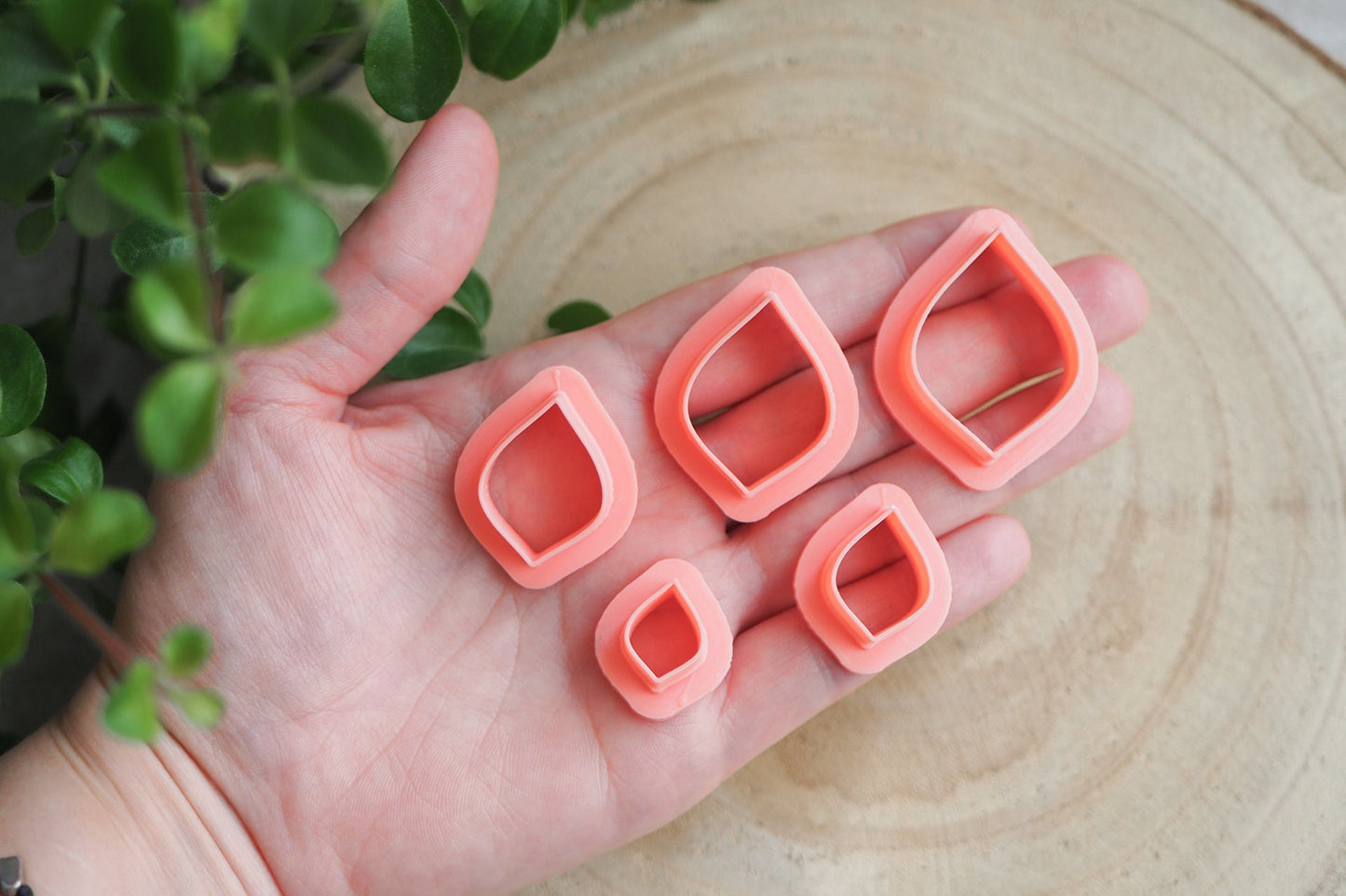 Ausstecher für Modelliermasse, eleganter Tropfen, Cutter Werkzeug für Schmuckherstellung mit Fimo und Co.