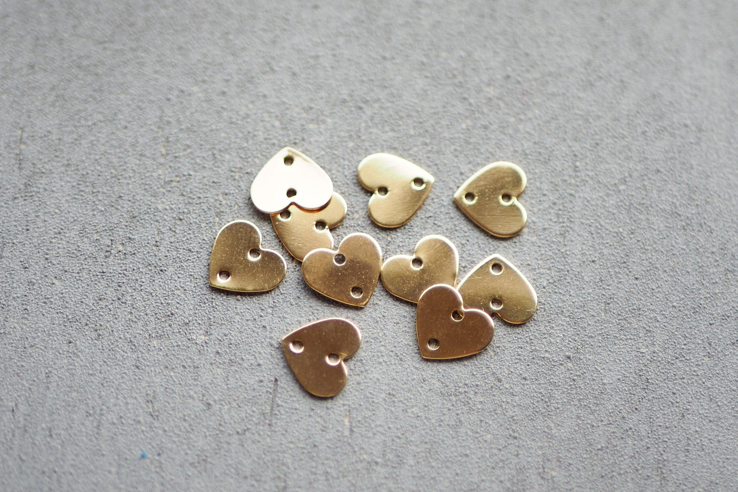 10 Herz Verbinder, 11mm o. 18mm, echt vergoldetes Messing, Valentinstag Liebe Schmuckzubehör 18 Karat Gold