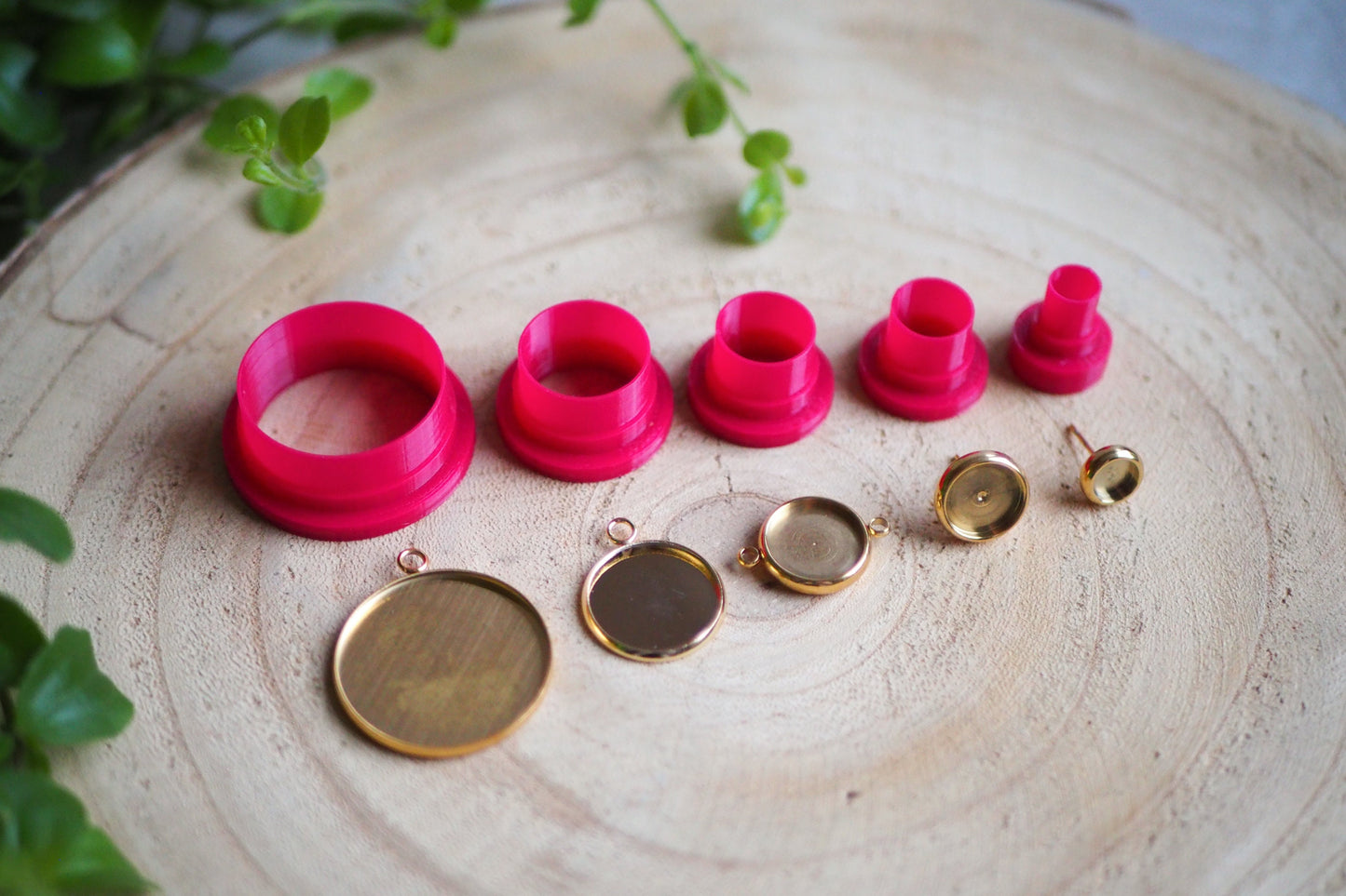 10 Ohrstecker Rohlinge mit Fassung aus Edelstahl in Gold, Silber, Roségold oder Schwarz, 6mm oder 10mm, Rohlinge Ohrringe Schmuckzubehör