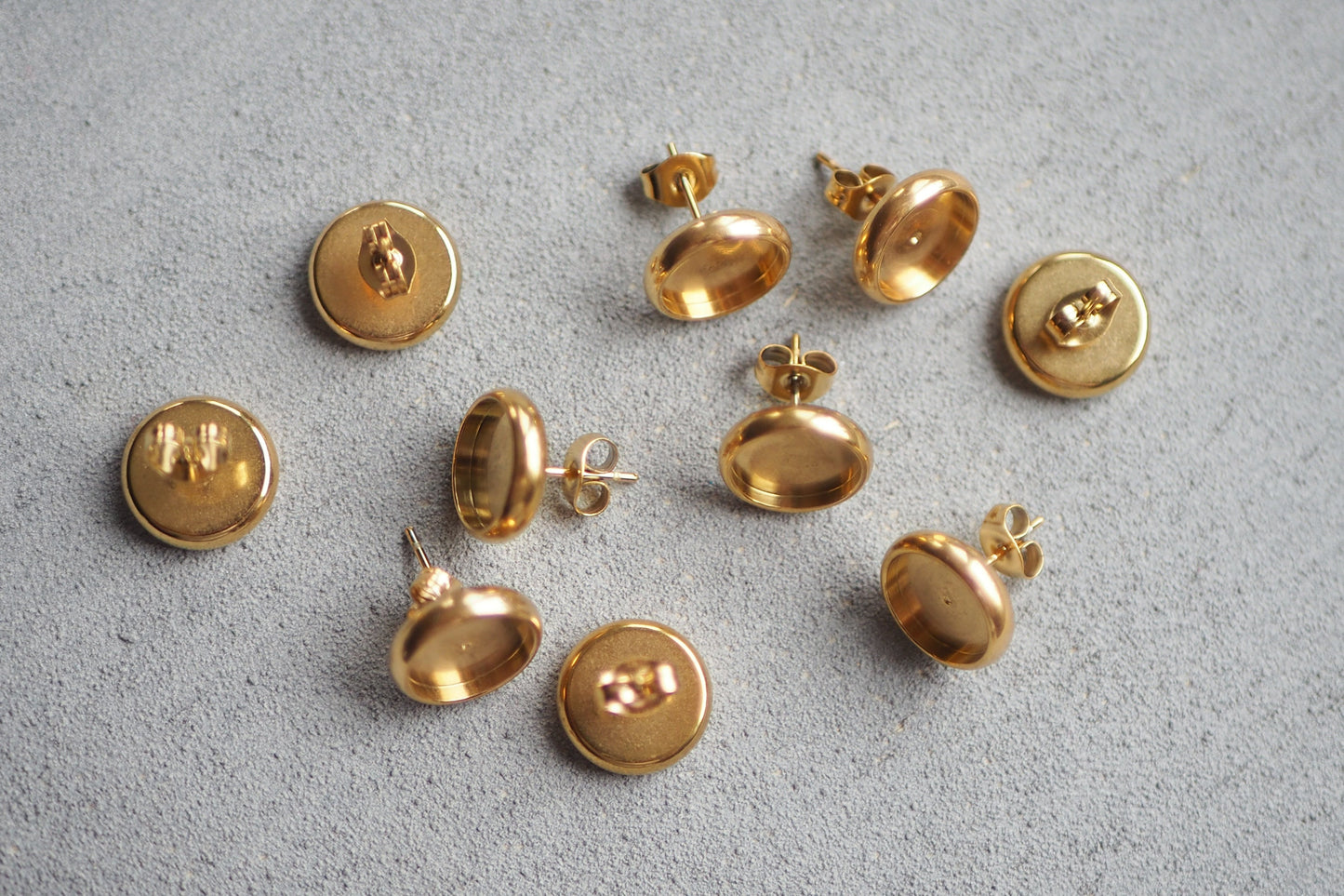 10 Ohrstecker Rohlinge mit Fassung aus Edelstahl in Gold, Silber, Roségold oder Schwarz, 6mm oder 10mm, Rohlinge Ohrringe Schmuckzubehör