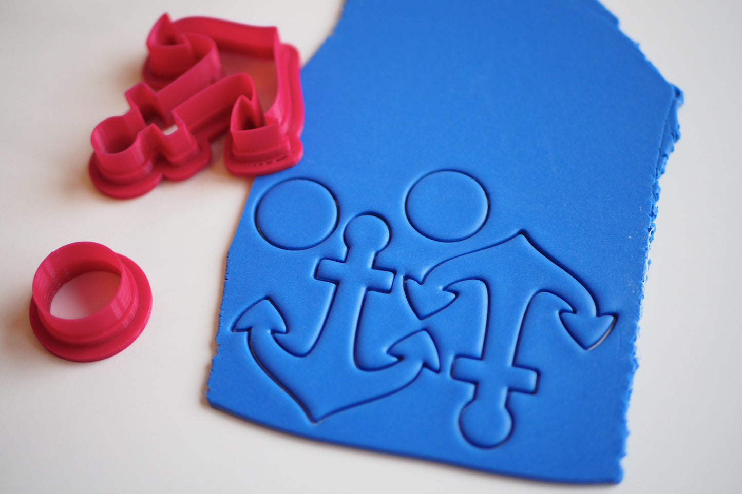 Barbie DIY Set: blaue Anker Ohrringe aus FIMO inkl. Anleitung in Deutsch, Navy Dunkelblau Marine, Schmuck aus Polymerton, Geschenk, Kit