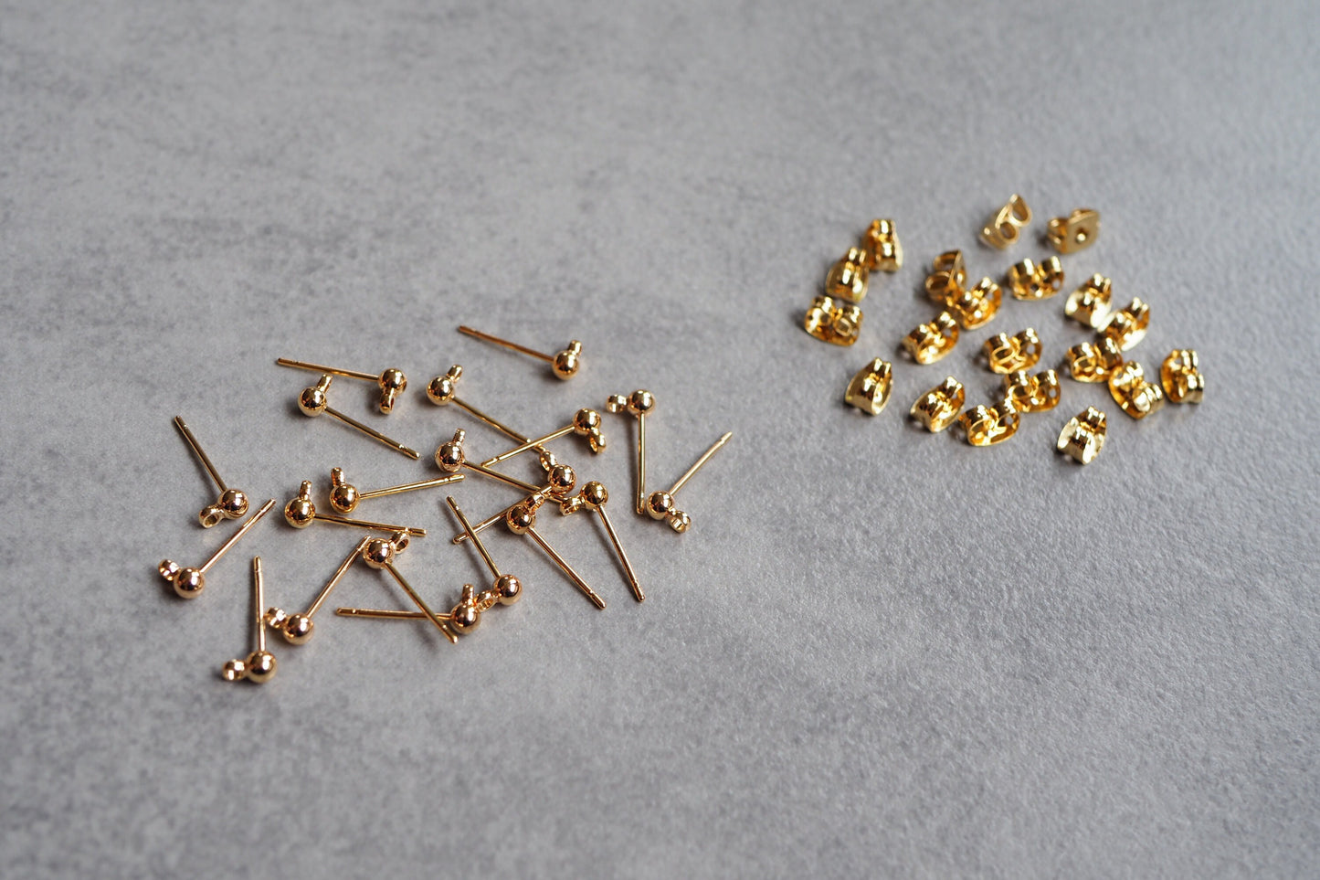 10 Paar Ohrstecker mit Kugel (3/4/5mm) aus Edelstahl o. Messing, Gold Silber Roségold Schwarz, echt vergoldet o. platiniert, Schmuckzubehör