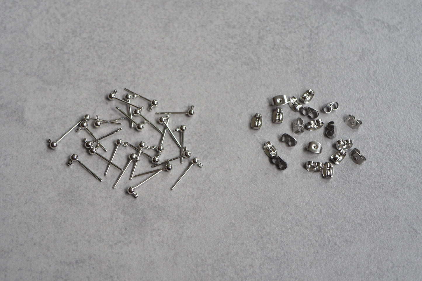 10 Paar Ohrstecker mit Kugel (3/4/5mm) aus Edelstahl o. Messing, Gold Silber Roségold Schwarz, echt vergoldet o. platiniert, Schmuckzubehör