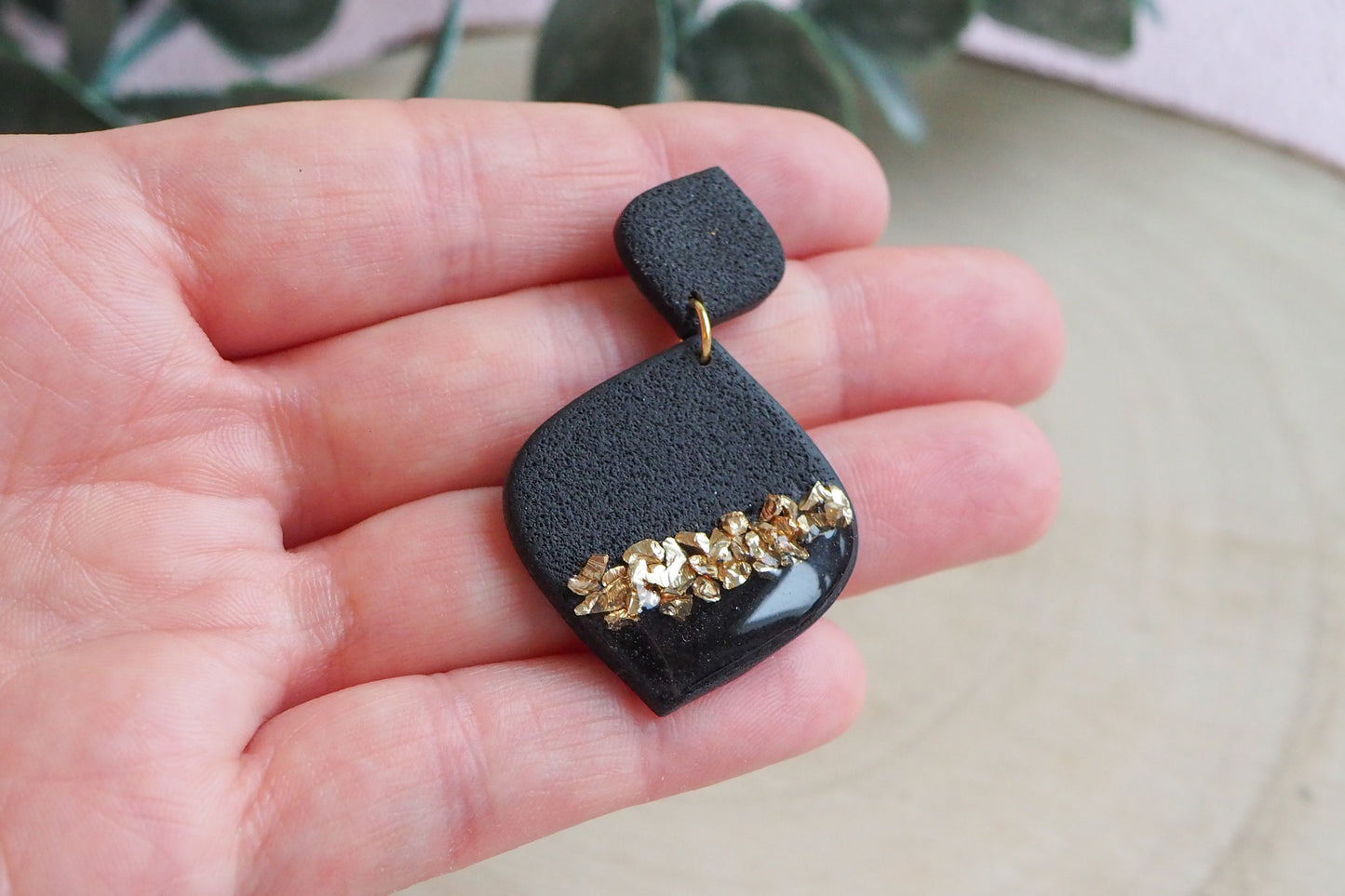 Splitter aus Glas zur Schmuckherstellung mit Polymeton (FIMO), 1mm-4mm, 10g Bruchstücke Metall Metallstücke, Gold Silber Weiß Schwarz