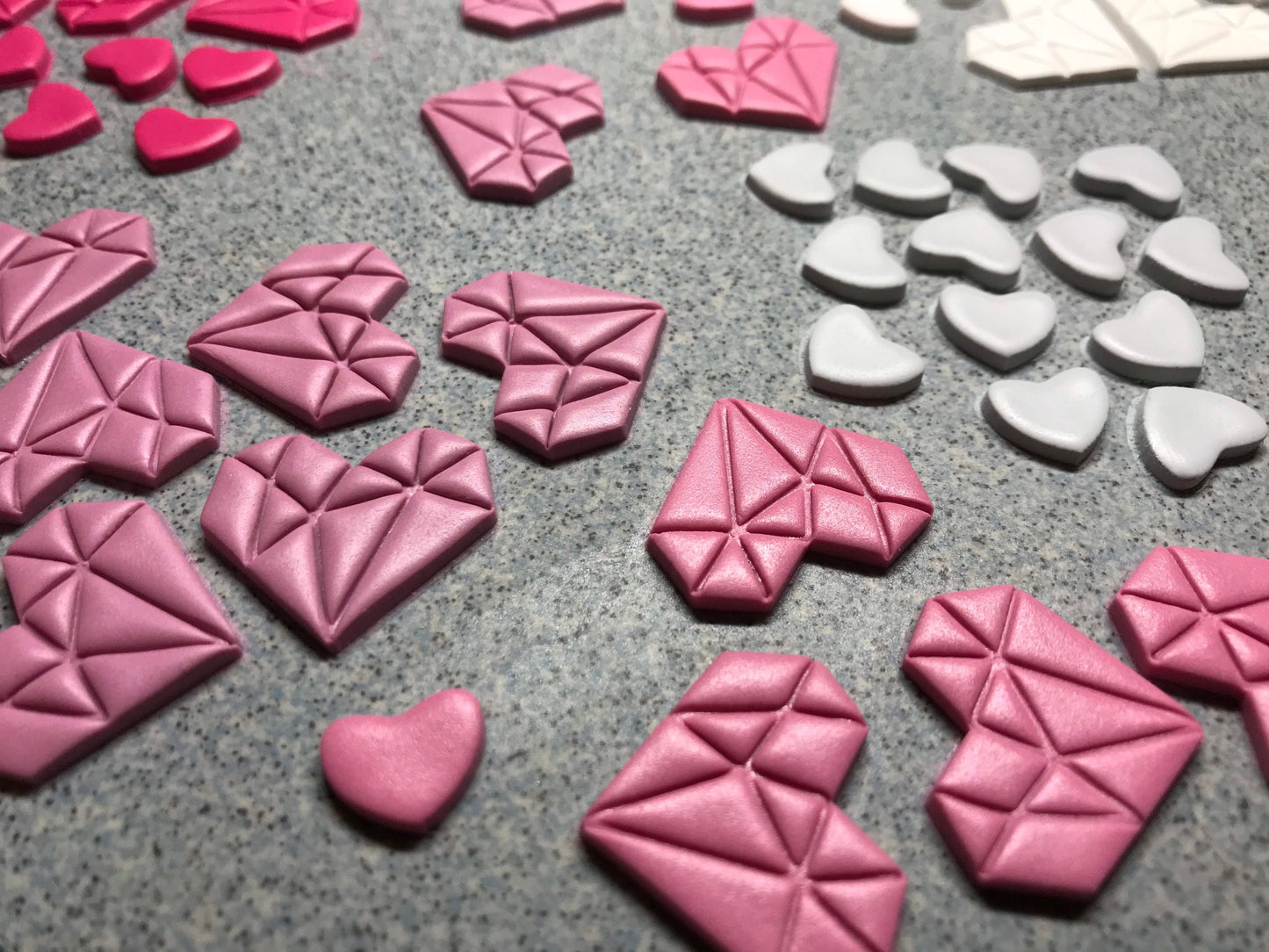 Ausstecher Cutter Form für Modelliermasse, Origami  Herz mit passendem Stempel, Werkzeug für Schmuckherstellung mit Fimo und Co.