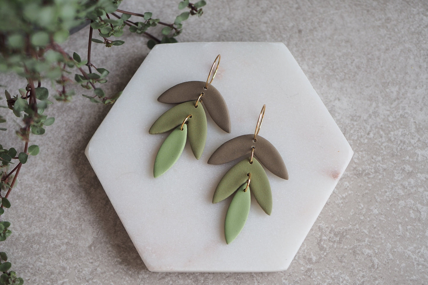 Handgemachte Ohrringe aus Polymer Ton, HERBST KOLLEKTION, Olive Grün Braun Taupe, Handgefertigter Fimo Schmuck