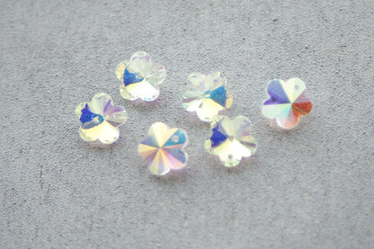 10 Blumen Anhänger aus Glas, 14mm x 14mm, facettiert mit silbernen Rückseiten, weiß gold lila pink orange blau grün, Schmuckzubehör