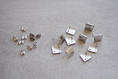 5 Paar eckige Ohrstecker aus Edelstahl, Gold oder Silber, gebogenes Quadrat, quadratsich minimalistisch geometrisch schlicht, Schmuckzubehör