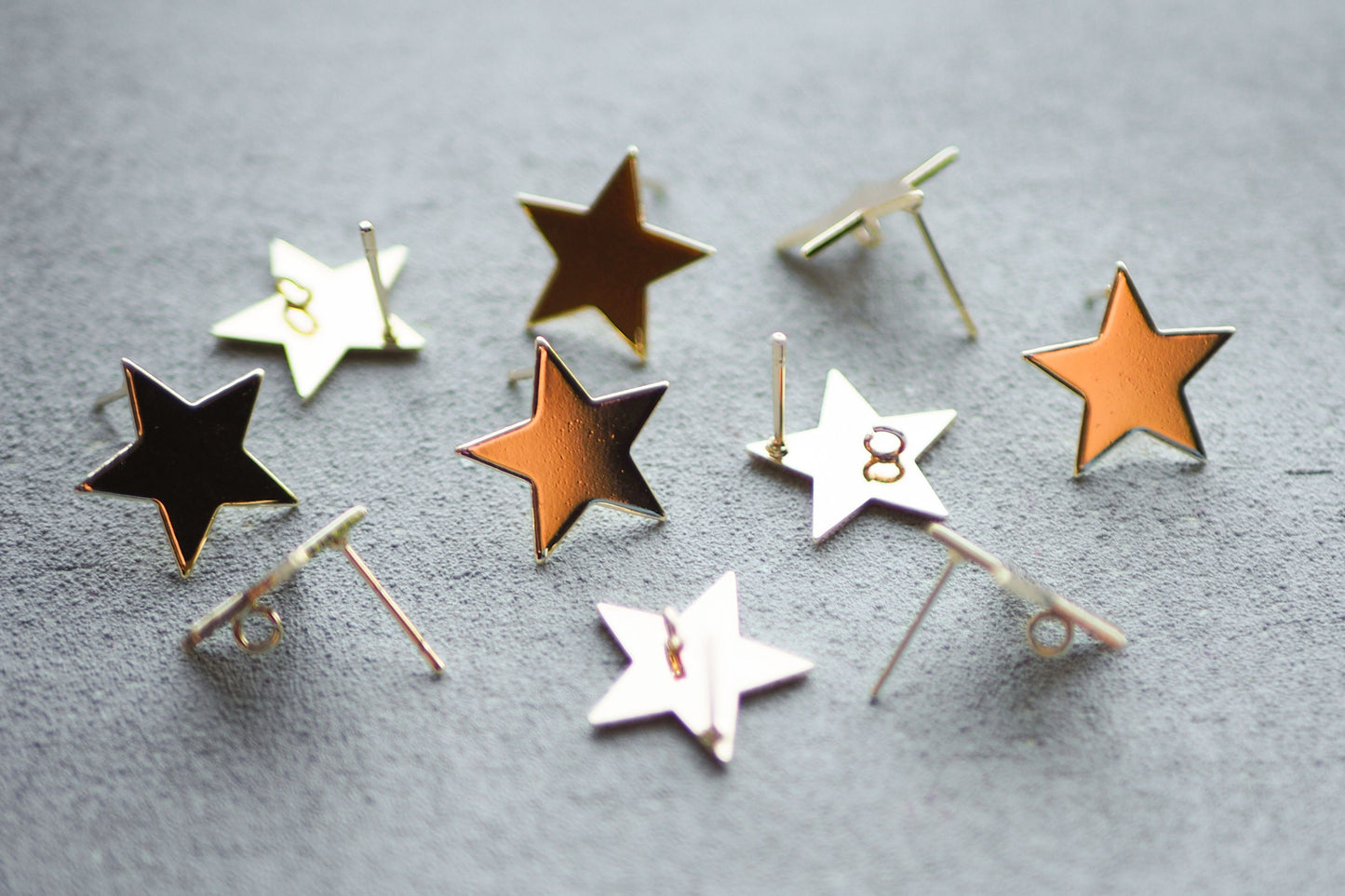 5 Paar Stern Ohrstecker aus Messing 18 Karat echt vergoldet, 17mm, Sterne Weihnachten Strahlen, Schmuckzubehör Gold